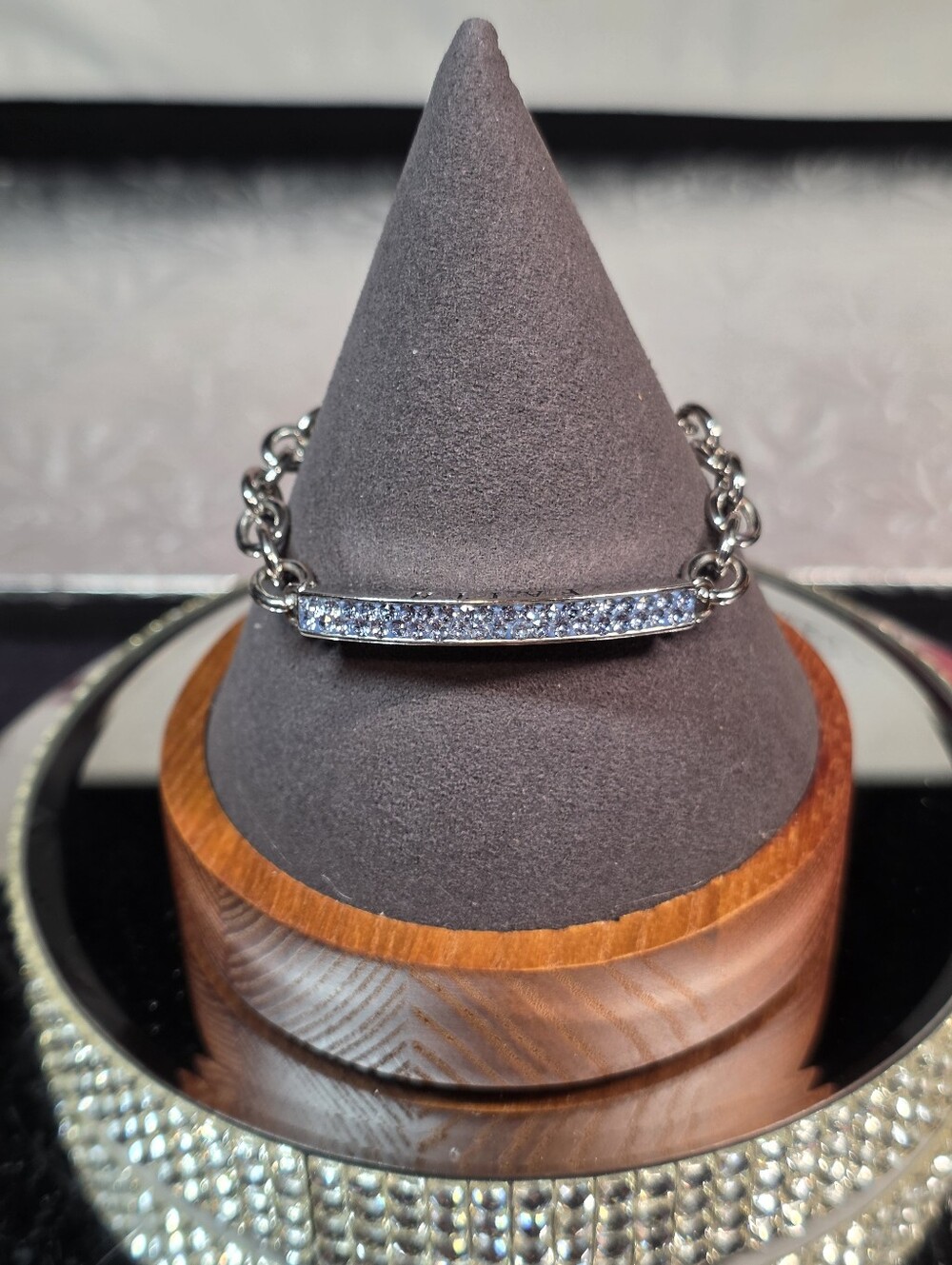 SU CZ Fine Jewlery "Blessed", " Faith" Silver Plate Swarovski Crystal Braclet